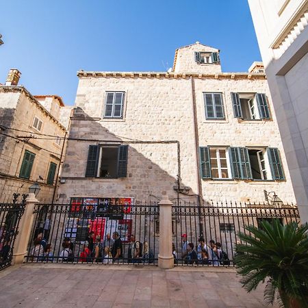 Sunce Palace Apartments With Free Offsite Parking Dubrovnik Exterior photo