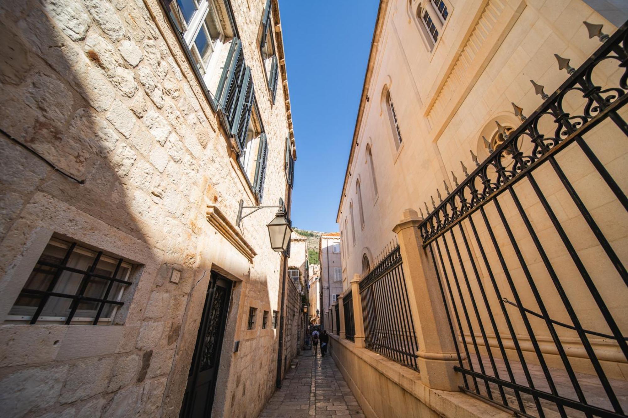 Sunce Palace Apartments With Free Offsite Parking Dubrovnik Exterior photo