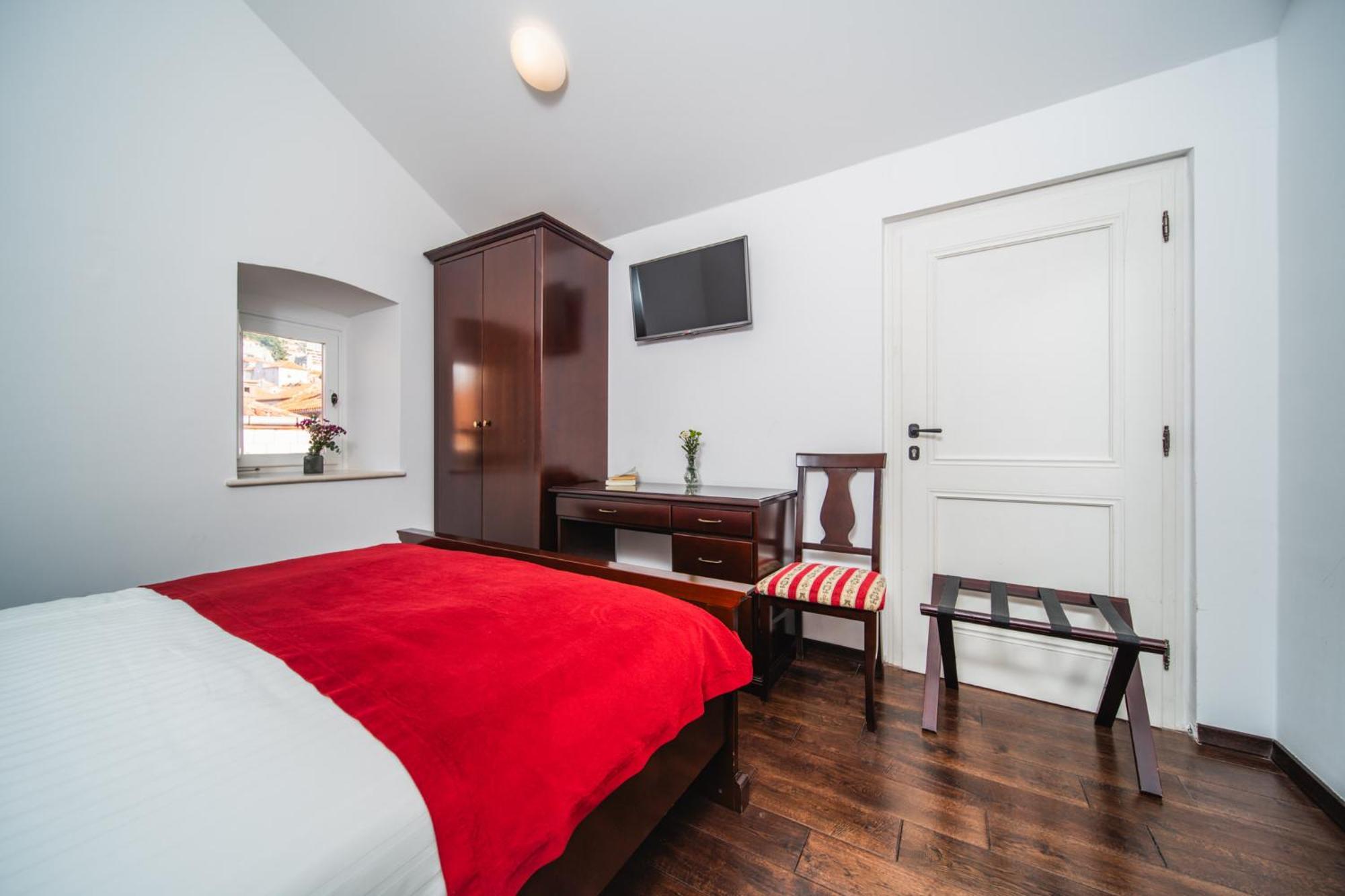 Sunce Palace Apartments With Free Offsite Parking Dubrovnik Exterior photo