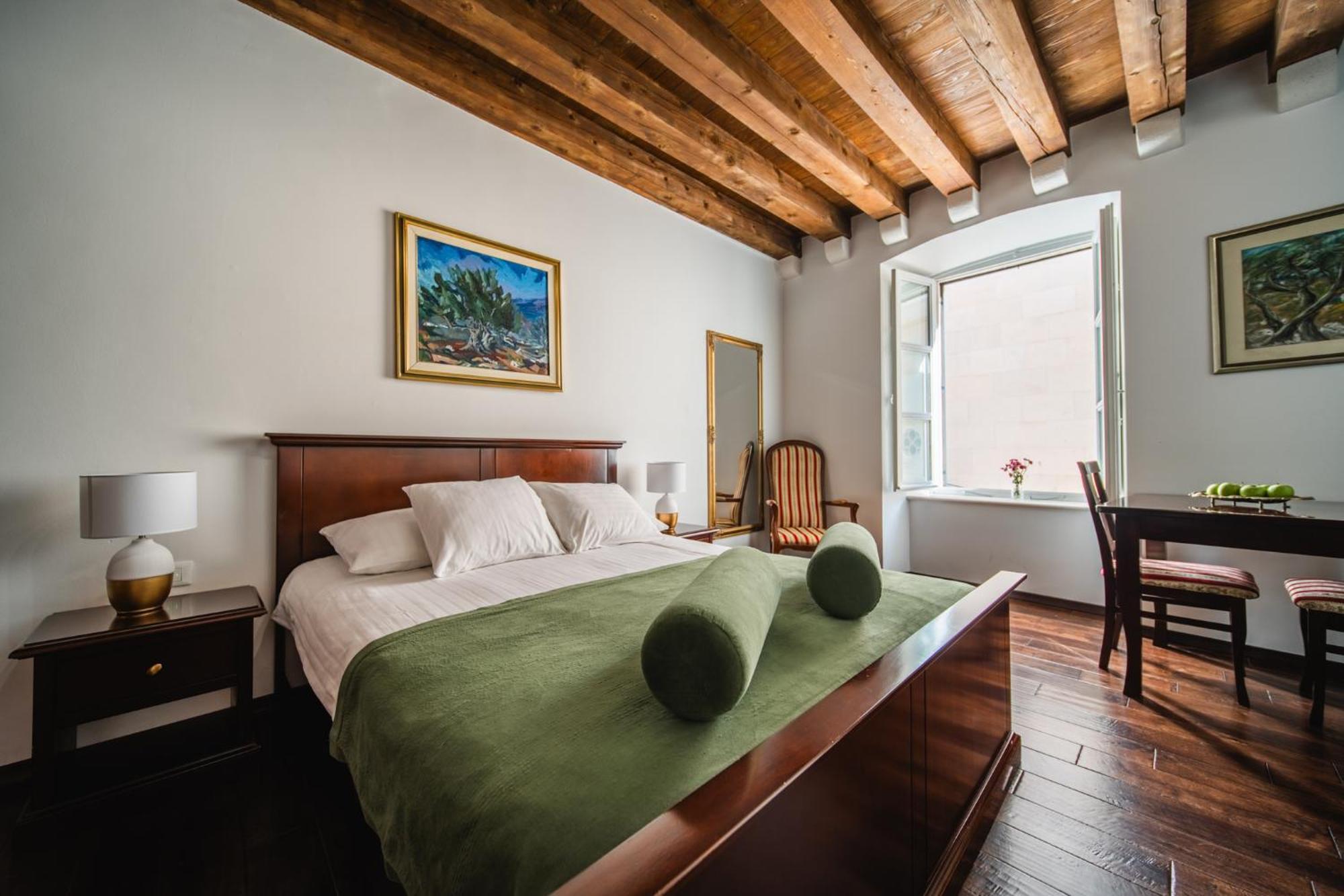 Sunce Palace Apartments With Free Offsite Parking Dubrovnik Exterior photo