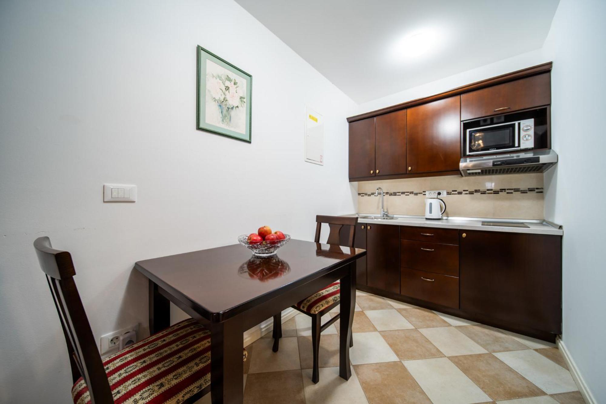 Sunce Palace Apartments With Free Offsite Parking Dubrovnik Exterior photo
